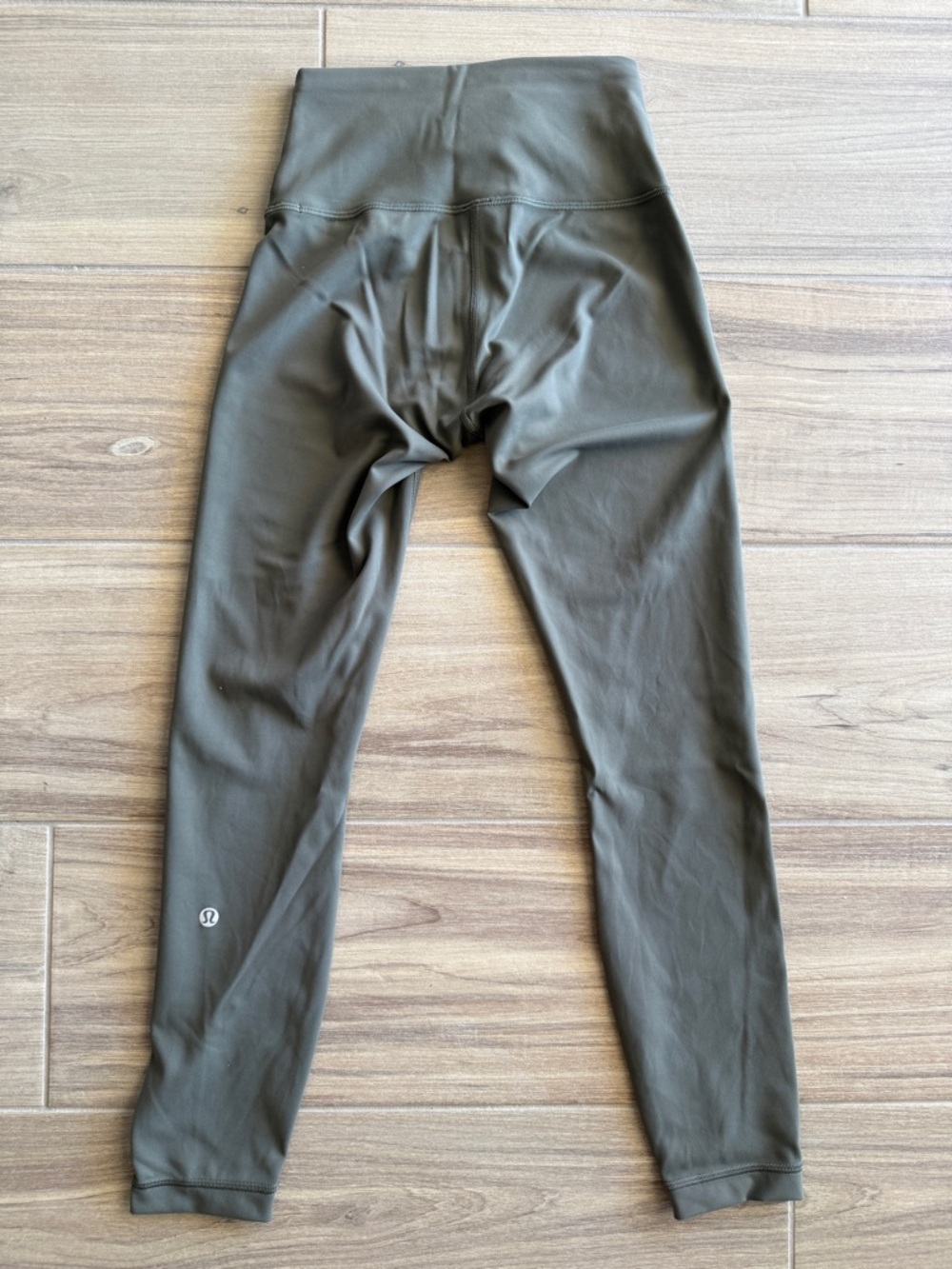 lululemon athletica Wunder Train Contour Fit High-Rise Tight 25” - Army Green - Picture 2 of 2